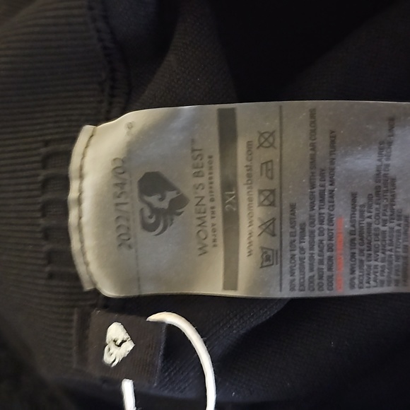 NWT Women's Best Power Seamless Cycling Shorts - Picture 3 of 5